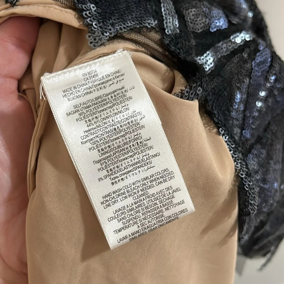 BCBGMAXAZRIA 'Samara' Sequin Lace Sheath Dress size 2 - Picture 6 of 7